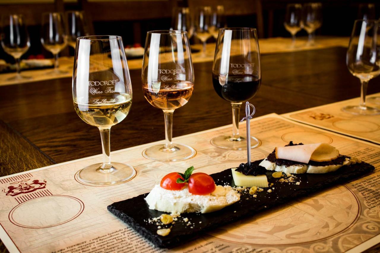 Todoroff Wine Residence Brestovica  Eksteriør billede